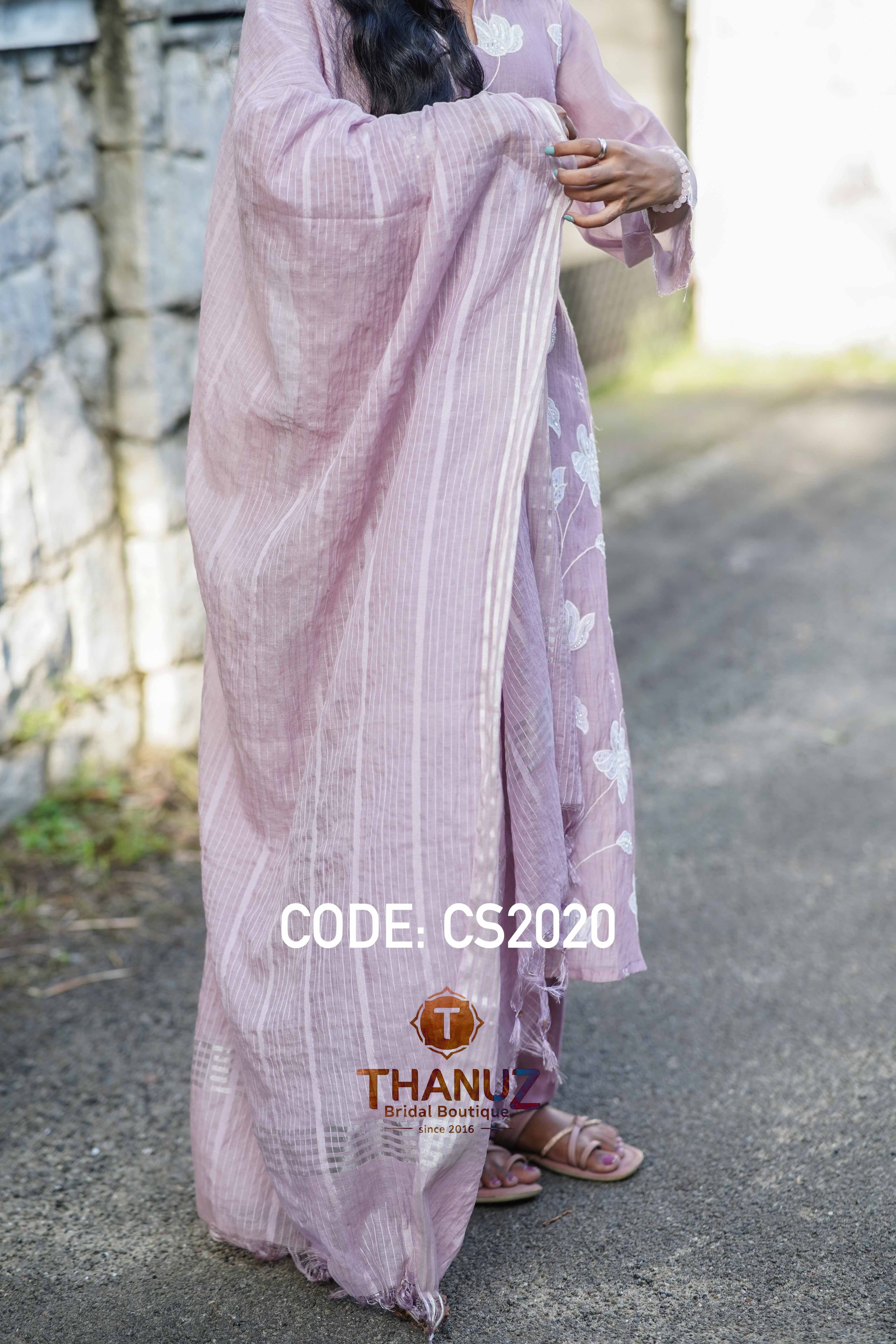 Soft Lilac Elegance – Mal Chanderi Set (Code CS2020)