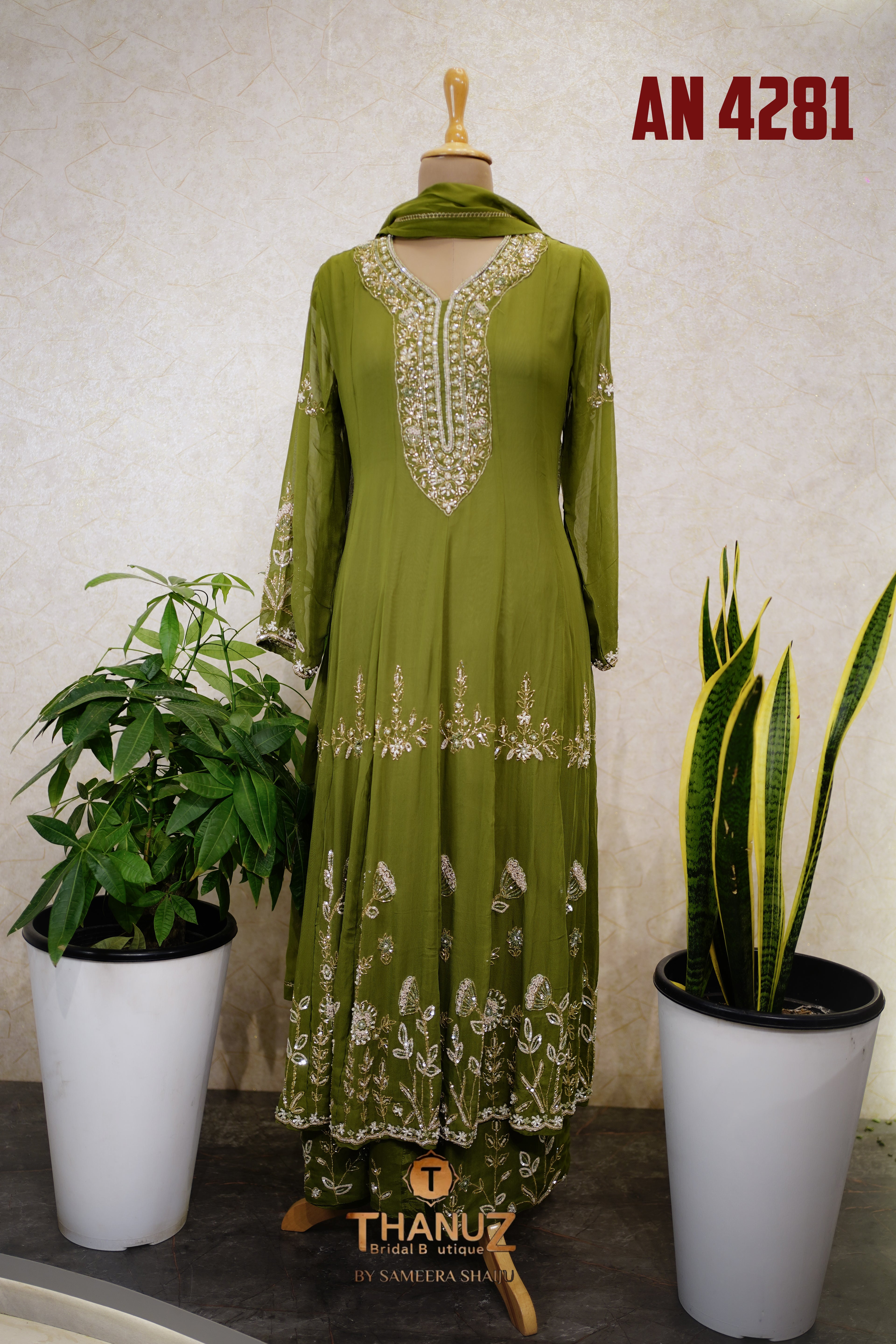 Premium Georgette Anarkali Set code 4281