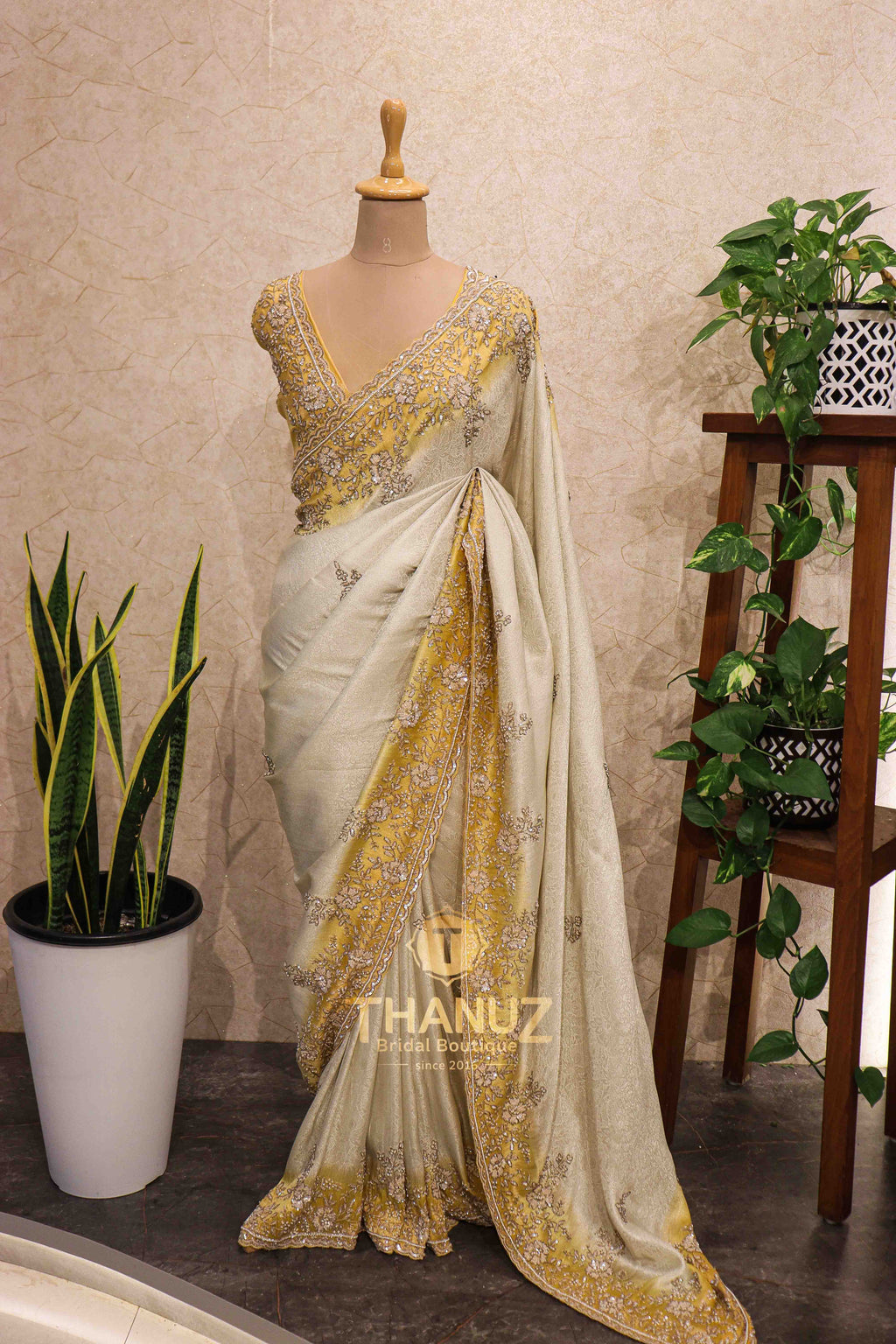 Grace woven in gold — where tradition meets timeless allure.