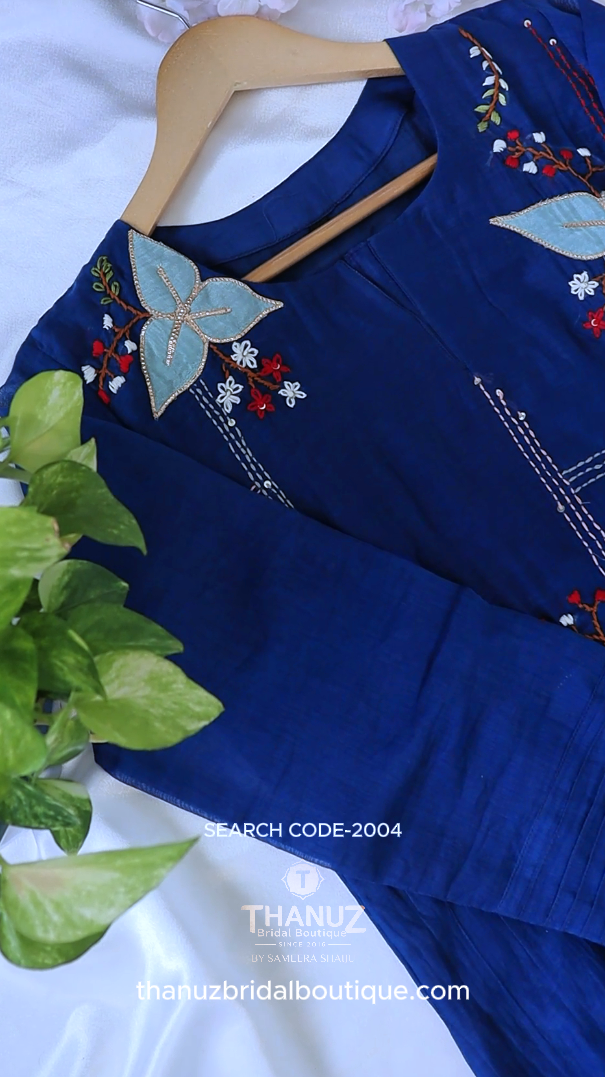 Elegance in sapphire Casual Outfit Code: CS2004
