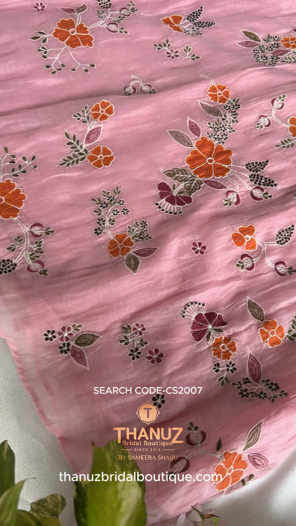 Soft blush elegance with a touch of floral grace CS2007
