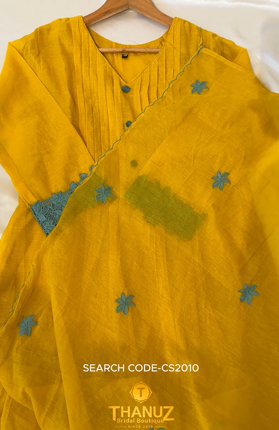 Grace in Every Thread — Mal Chanderi Magic CODE: CS2010