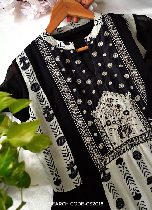 Black & Ivory Mal Chanderi Set – Code CS2018