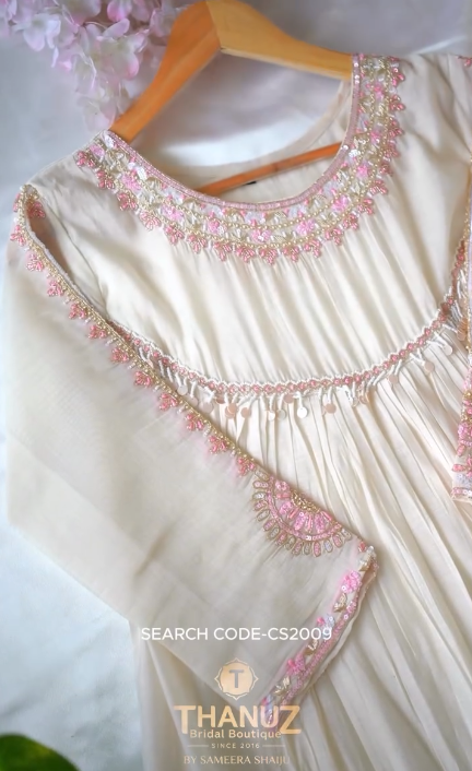 Grace stitched in Mal Chanderi.