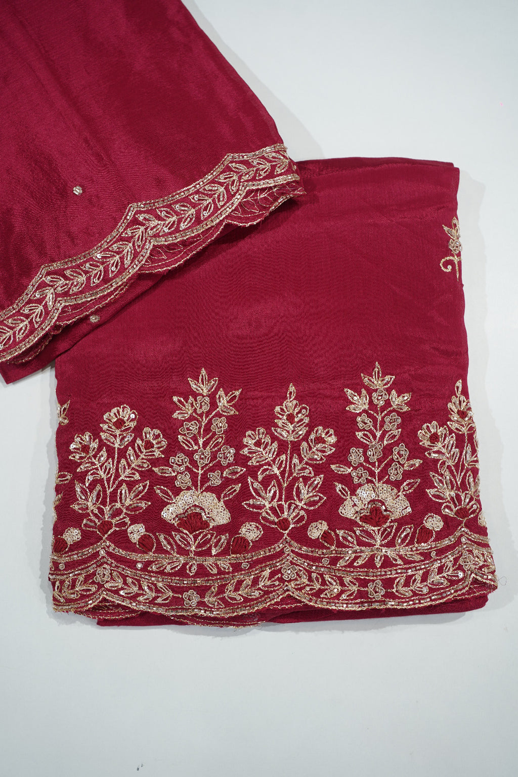 Intricate Floral Embroidered Unstitched Suit Set Code -1539