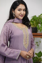 Elegant Lavender Georgette Anarkali Suit Set dress code 4459