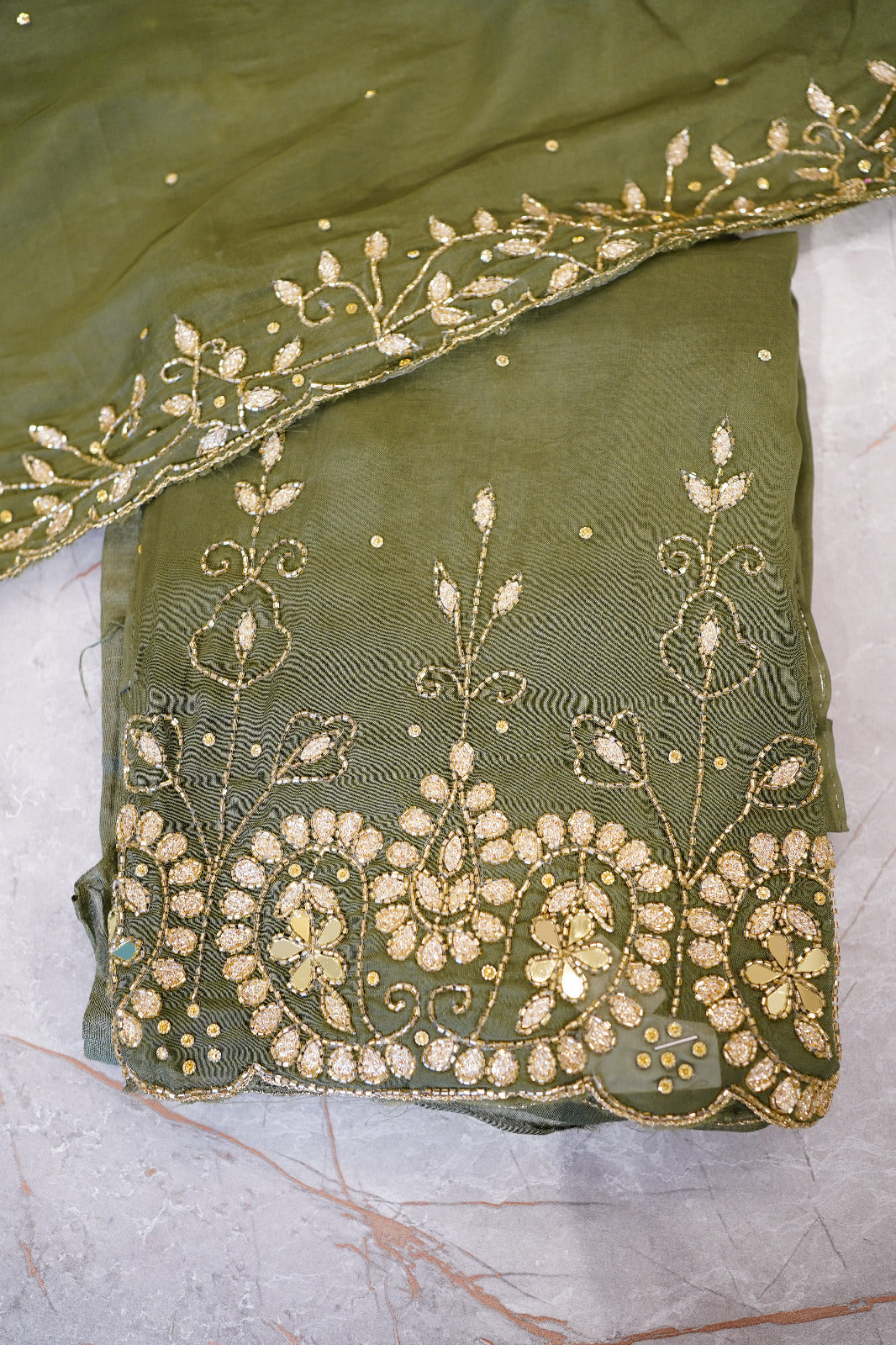 Georgette Unstitched Suit Set with Dupatta code 3621