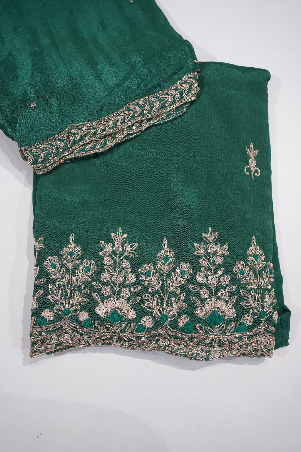 Intricate Floral Embroidered Unstitched Suit Set Code -1539