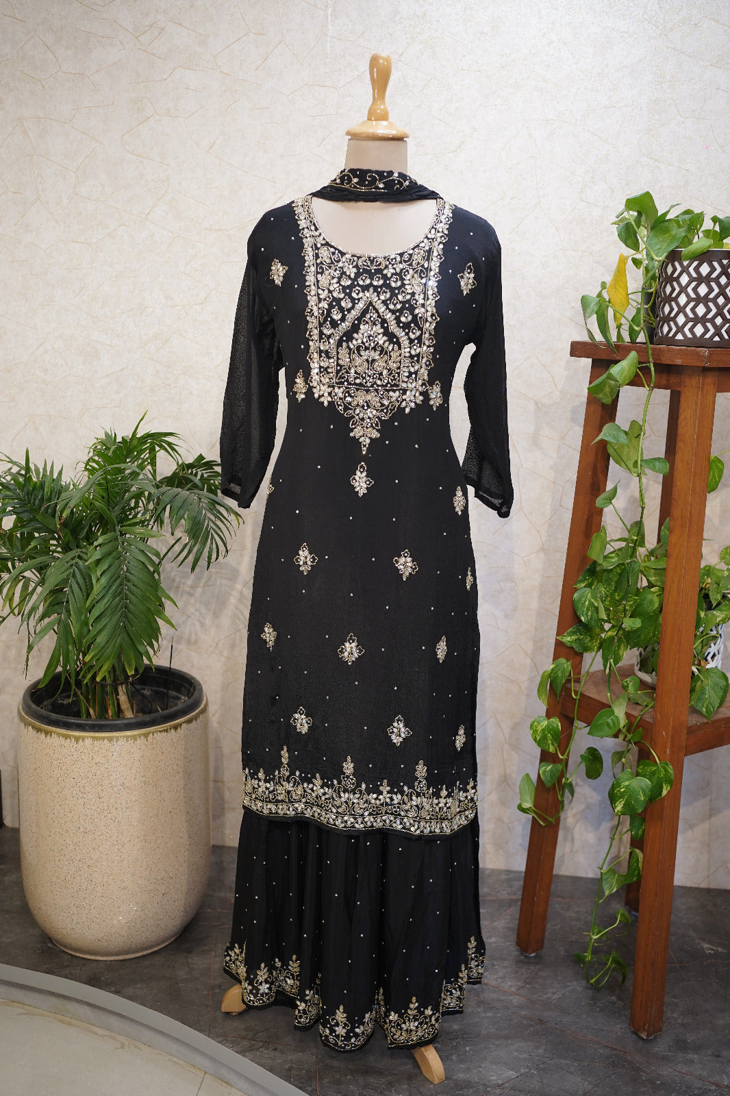 🏷️ Embellished Straight Kurta & Sharara Set with Matching Dupatta - 4412