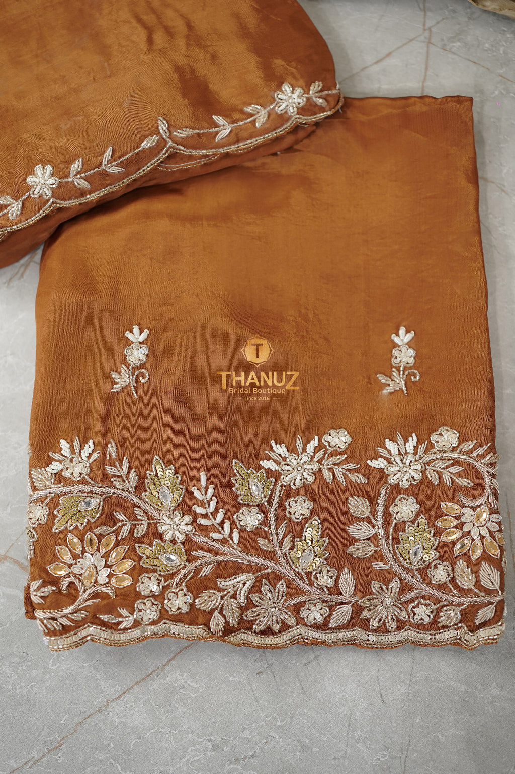 Unstitched Suit Material with Scalloped Dupatta code -1546
