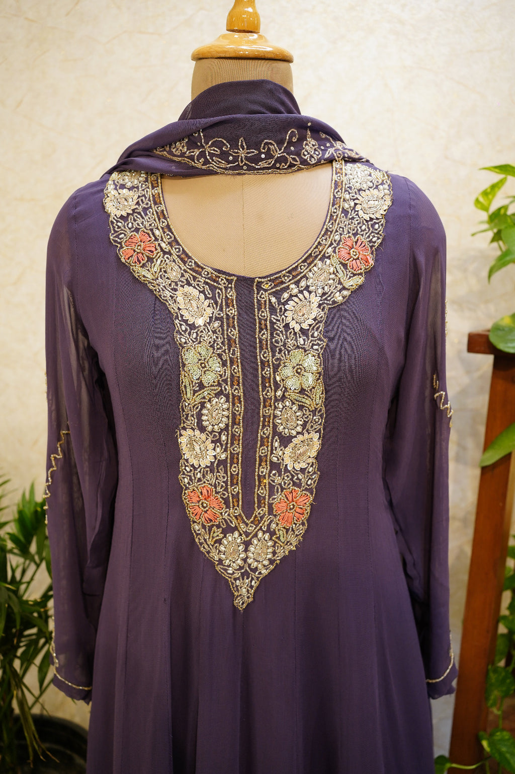 Georgette Anarkali Gown Set (Code: GN-0276)